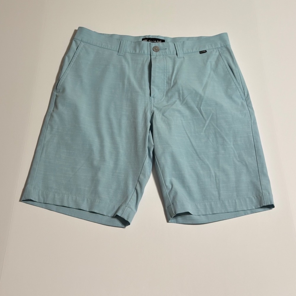 Travis Mathew Beck Mens Golf Shorts Light Blue Heathered Size 33